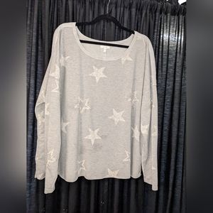 Maurice's cute lightweight sweatshirt with stars.
